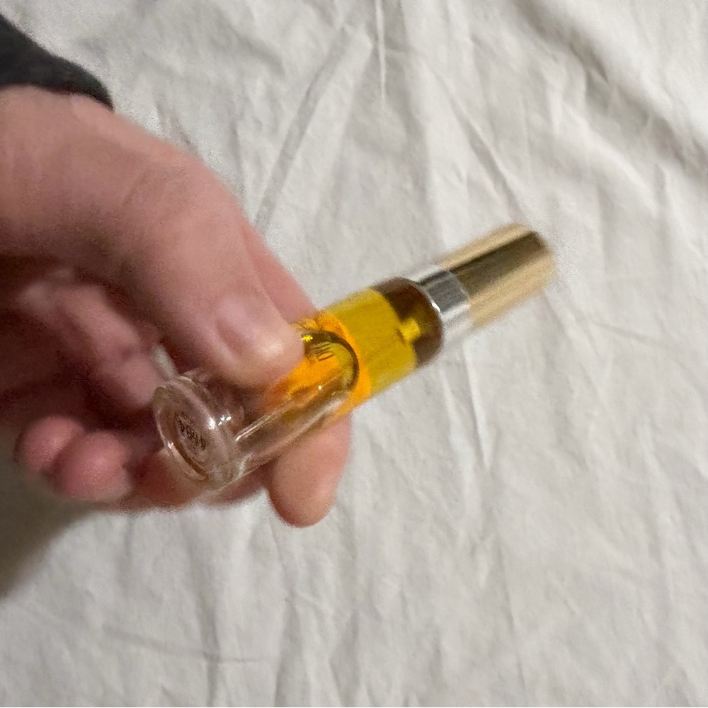 White Diamonds Eau de Toilette spray - Picture 2 of 3
